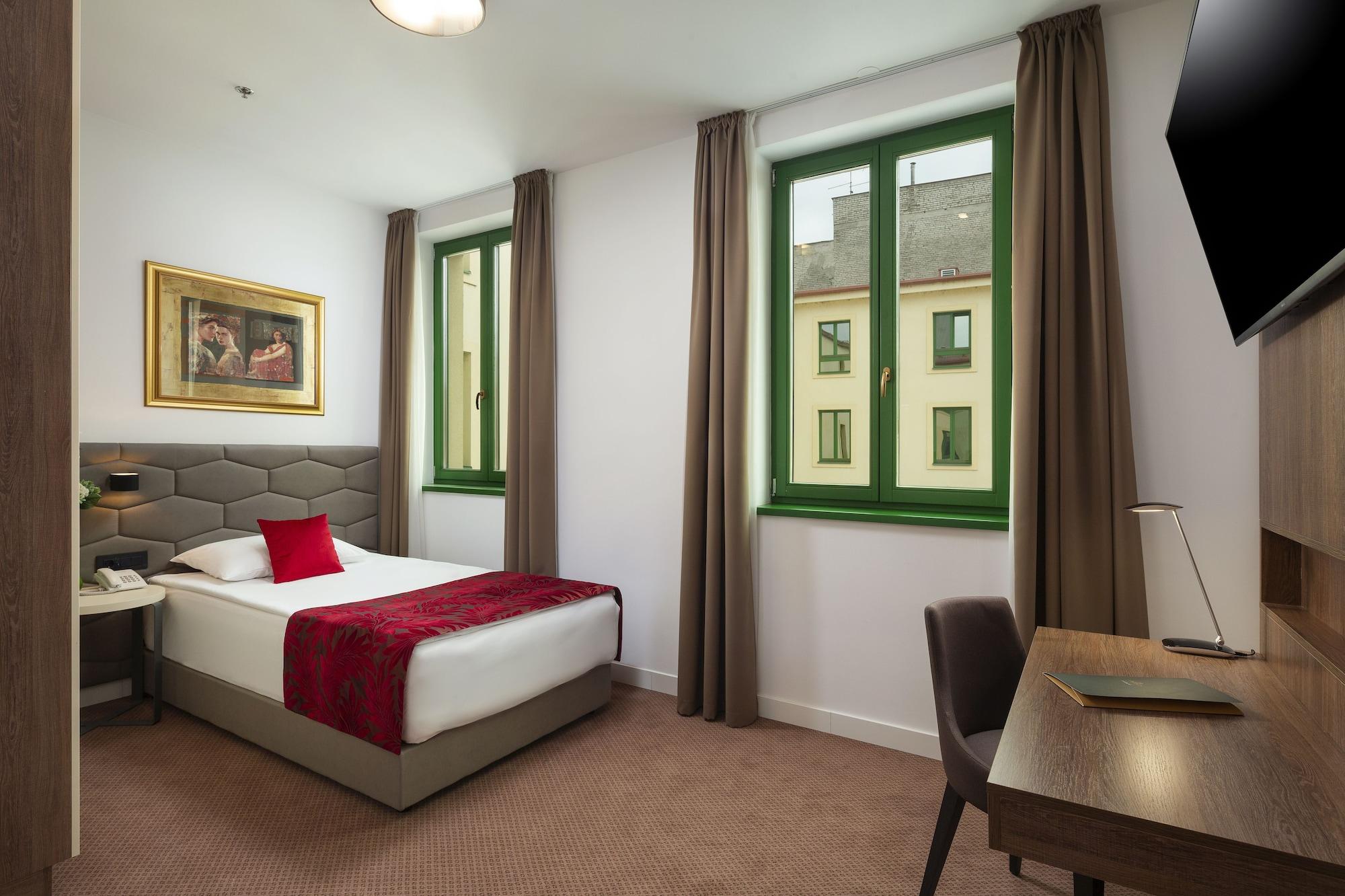 זאגרב Hotel Park 45 מראה חיצוני תמונה
