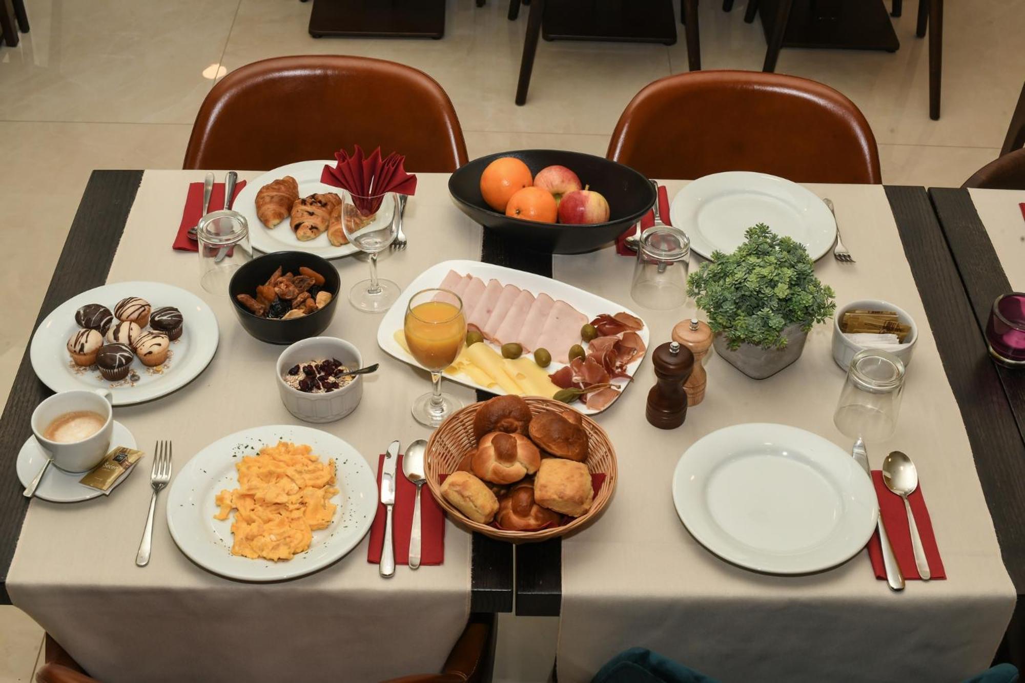 זאגרב Hotel Park 45 מראה חיצוני תמונה