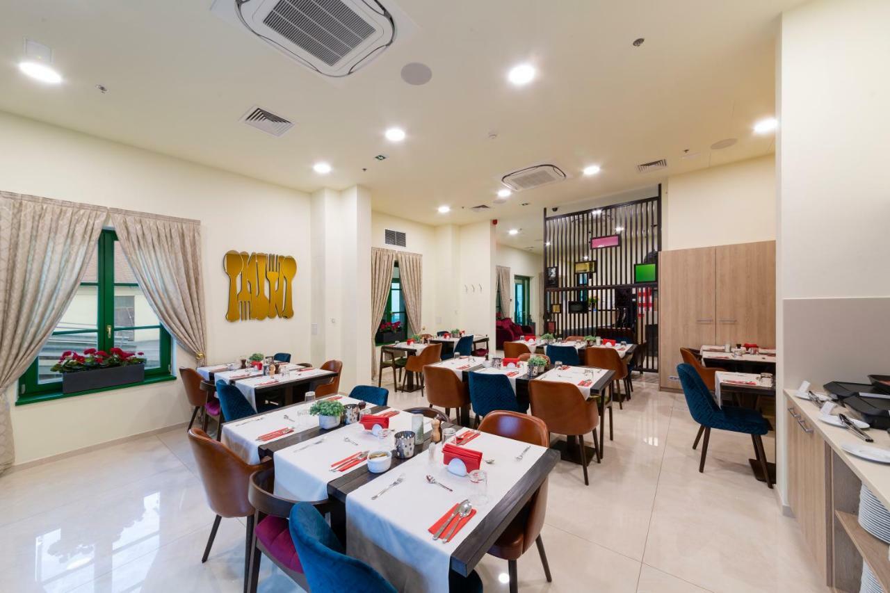 זאגרב Hotel Park 45 מראה חיצוני תמונה